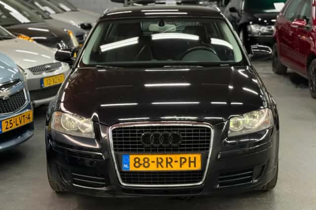 Audi A3 (2005) thumbnail 3
