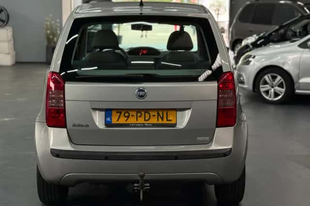 Fiat Idea (2004) thumbnail 4