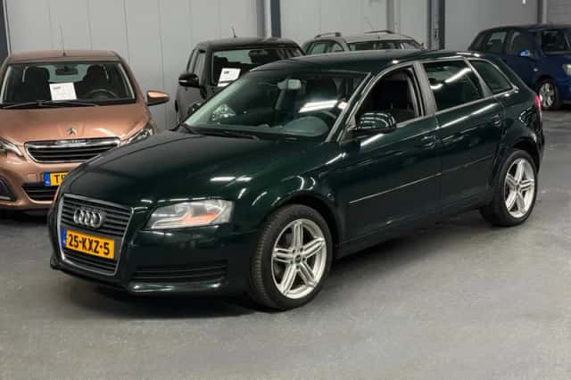 Audi A3 (2010) thumbnail 1