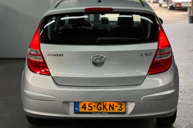 Hyundai i30 (2008) thumbnail 4