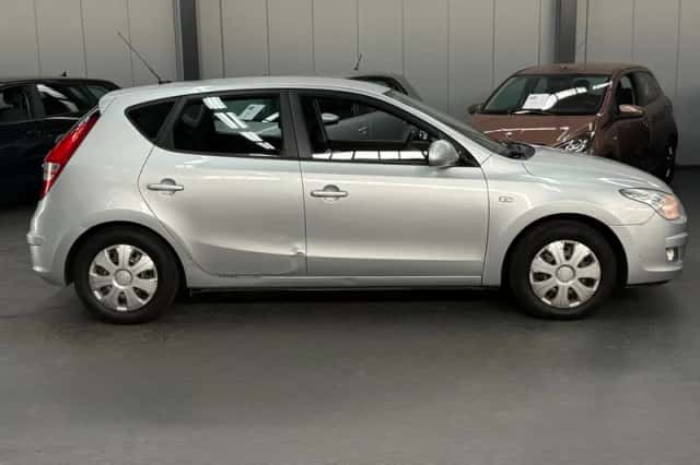 Hyundai i30 (2008) thumbnail 6