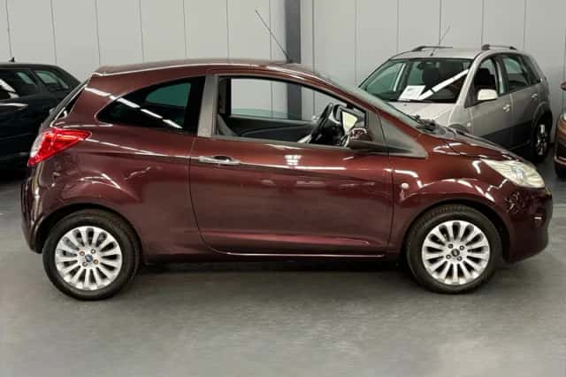 Ford Ka (2011) thumbnail 6
