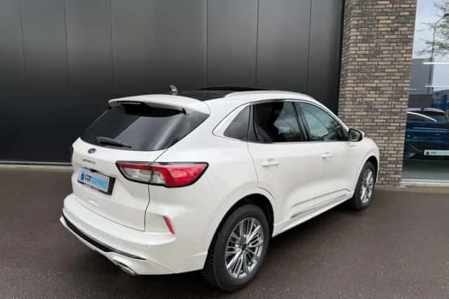 Ford Kuga (2023) thumbnail 6