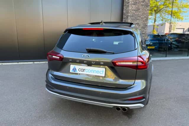 Ford Focus (2025) thumbnail 5