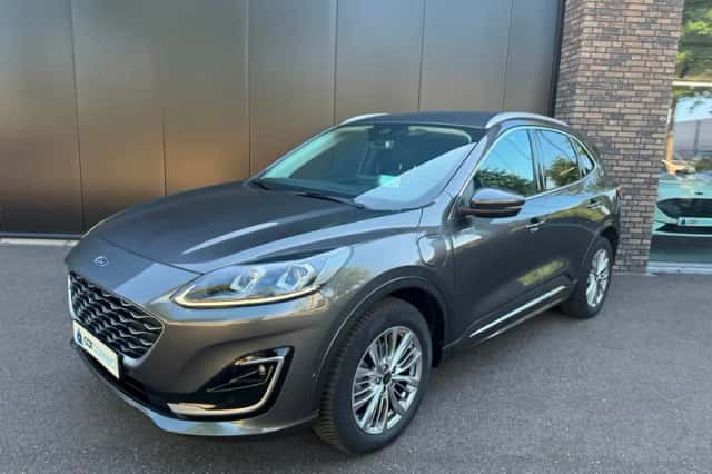 Ford Kuga (2022) thumbnail 1