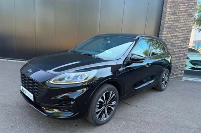 Ford Kuga (2022) thumbnail 1