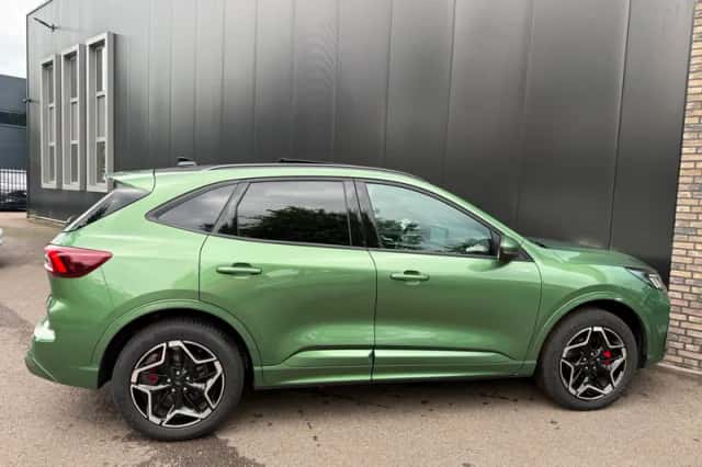 Ford Kuga (2026) thumbnail 5
