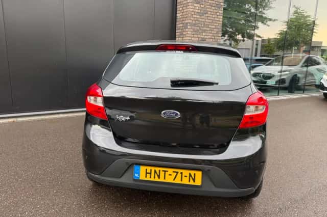Ford Ka+ (2017) thumbnail 5