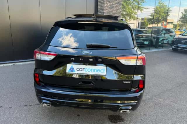 Ford Kuga (2023) thumbnail 5