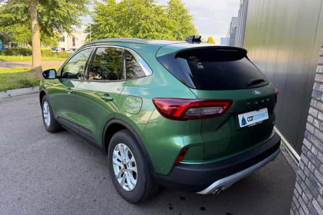 Ford Kuga (2025) thumbnail 4