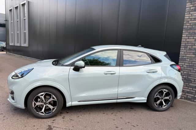 Ford Puma (2025) thumbnail 3