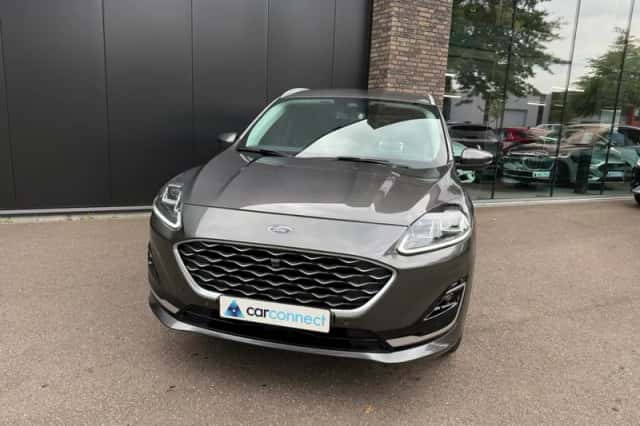 Ford Kuga (2022) thumbnail 2