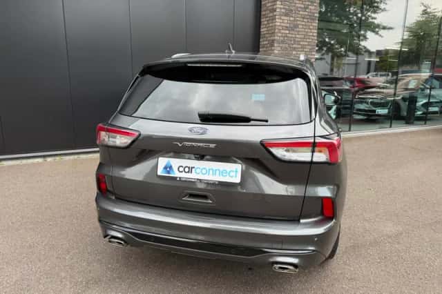 Ford Kuga (2022) thumbnail 5