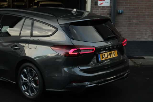 Ford Focus (2025) thumbnail 4