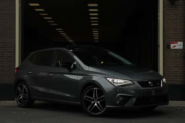 SEAT Ibiza (2018) thumbnail 3