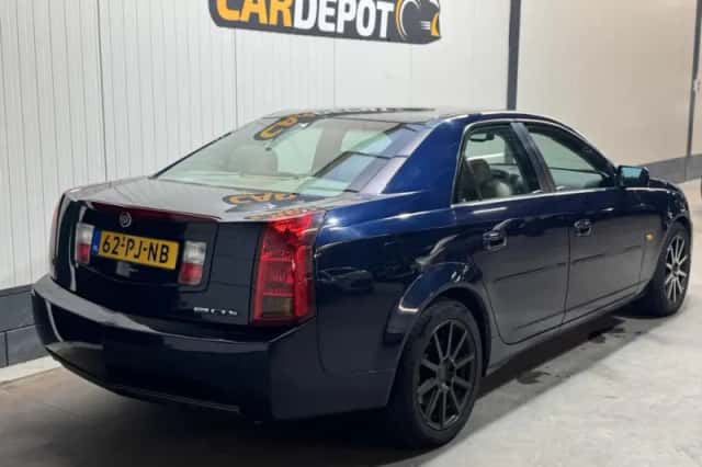 Cadillac CTS (2004) thumbnail 5
