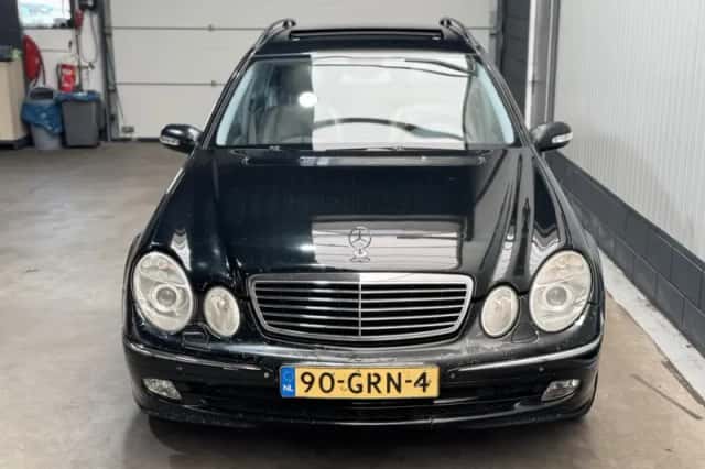 Mercedes-Benz E-Klasse (2003) thumbnail 2