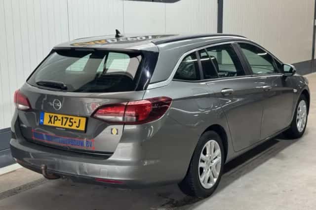 Opel Astra (2019) thumbnail 5