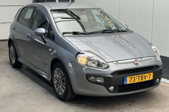 Fiat Punto (2012) thumbnail 3