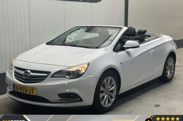 Opel Cascada (2013) thumbnail 1