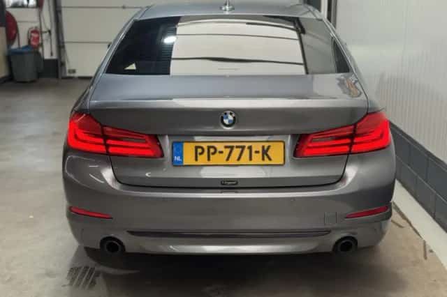 BMW 5-Serie (2017) thumbnail 6