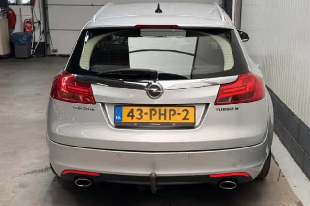 Opel Insignia (2011) thumbnail 6