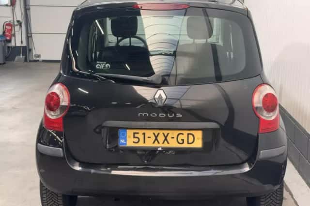 Renault Modus (2007) thumbnail 6