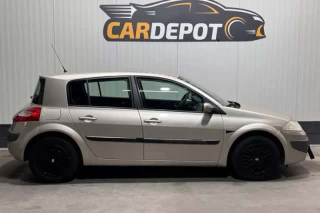 Renault Mégane (2006) thumbnail 4