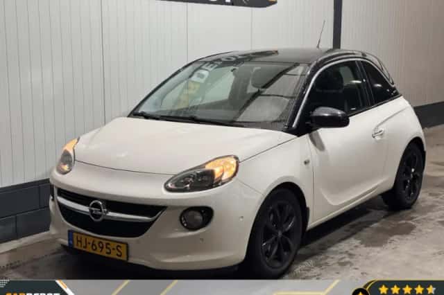 Opel Adam (2015) thumbnail 1