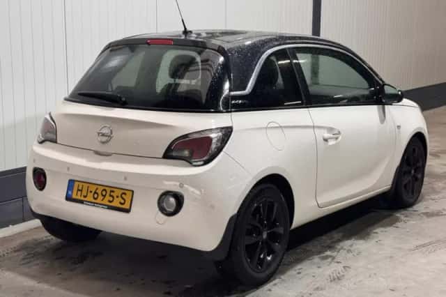Opel Adam (2015) thumbnail 5