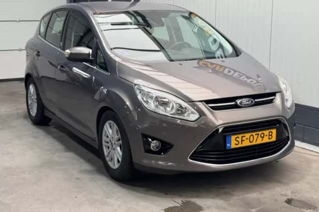 Ford C-Max (2013) thumbnail 3