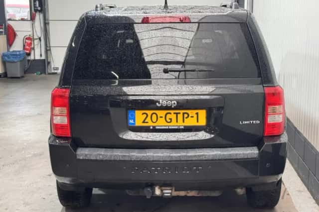 Jeep Patriot (2008) thumbnail 6