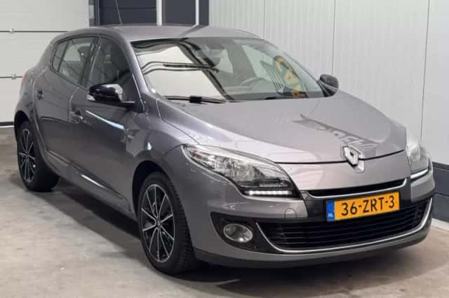 Renault Mégane (2013) thumbnail 3