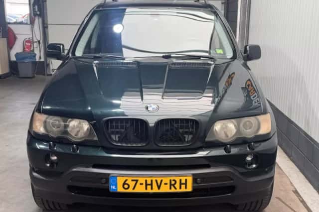 BMW X5 (2002) thumbnail 2