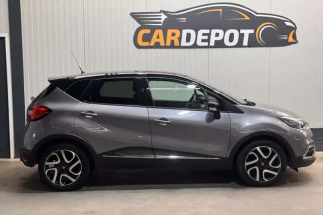 Renault Captur (2015) thumbnail 4
