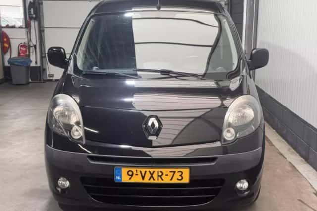 Renault Kangoo Express (2012) thumbnail 2