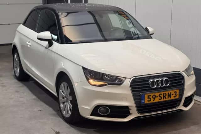 Audi A1 (2011) thumbnail 3