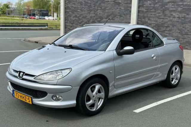 Peugeot 206 (2004) thumbnail 3