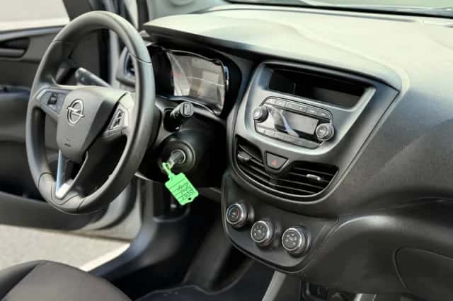 Opel Karl (2018) thumbnail 3