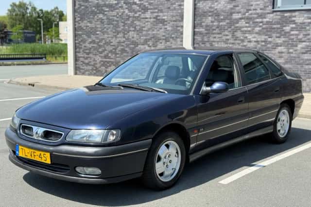 Renault Safrane (1998) thumbnail 4