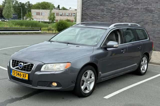 Volvo V70 (2009) thumbnail 5