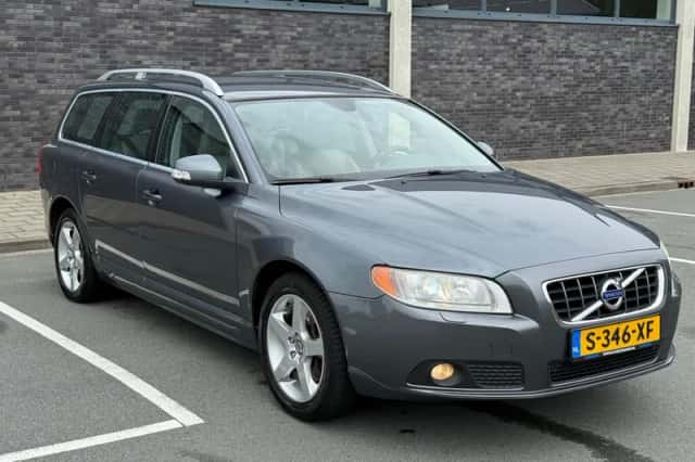 Volvo V70 (2009) thumbnail 6