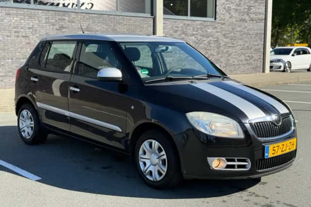 Škoda Fabia (2008) thumbnail 6