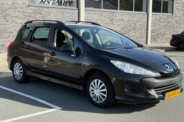 Peugeot 308 (2008) thumbnail 5