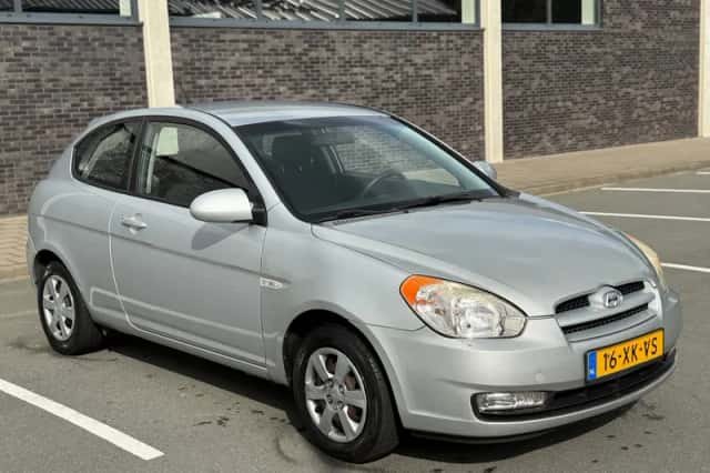 Hyundai Accent (2007) thumbnail 6