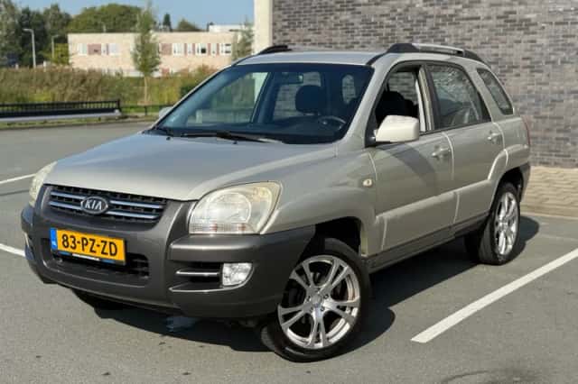 Kia Sportage (2005) thumbnail 4
