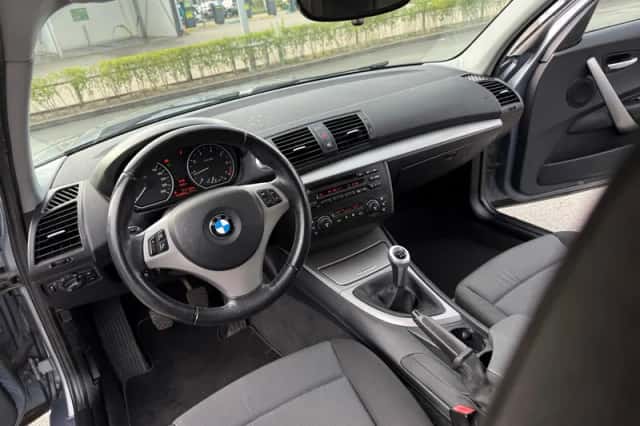 BMW 1-Serie (2007) thumbnail 2