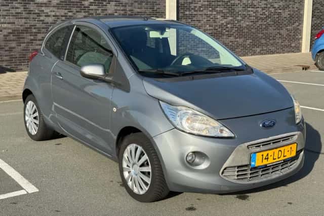 Ford Ka (2010) thumbnail 5