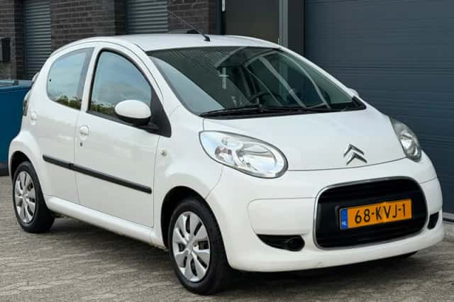 Citroën C1 (2010) thumbnail 1