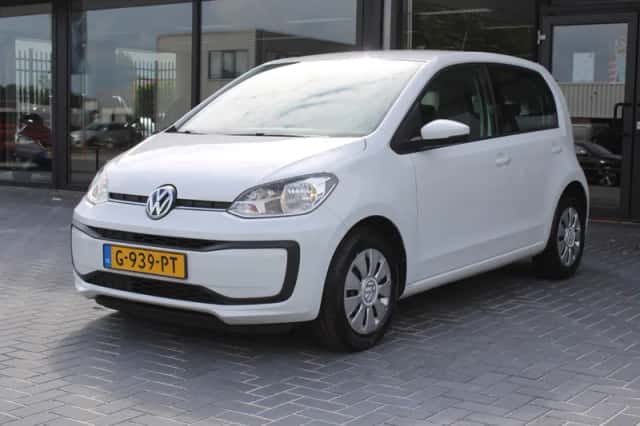 Volkswagen Up! (2019) thumbnail 5